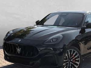 Maserati Grecale Trofeo AWD Automată 530 HP Benzină