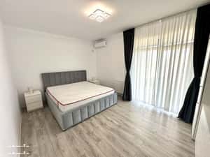 Apartament 3 camere  94mp | Complex Rezidențial | parcare | proprietar — miniatura 2