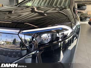Mercedes-Benz EQA 2025, 9.932 km, Electric — miniatura 6
