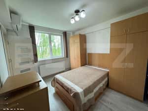Apartament de inchiriat, 2 camere, decomandat, Brazda lui Novac, zona — miniatura 2