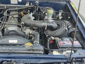 Toyota 4runner hilux 4x4 aer condiționat — miniatura 3