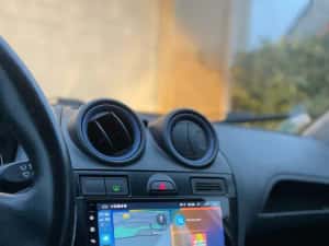 Navigatie Android Ford Fiesta Waze YouTube GPS casetofon — miniatura 9