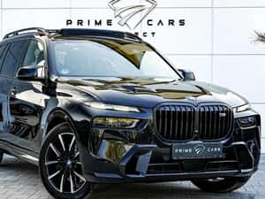 BMW X7 M60 2024 - SUV Second hand cu dotări premium