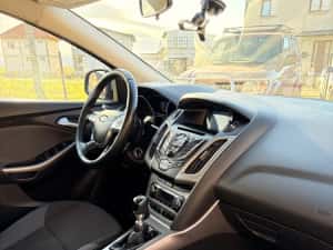 Vand Ford Focus 2011 — miniatura 4