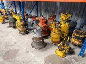 Hidromotor buldozer New Holland , Liebherr , Caterpillar , Komatsu — miniatura 5