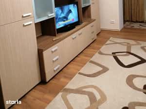 Garsonieră in vila de închiriat cu balcon si centrala proprie — miniatura 5