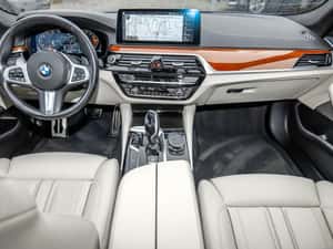 BMW 540 Berlină Diesel 2022 — miniatura 4