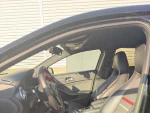 Mercedes -Benz A180 122 CP 2015 Euro 6 — miniatura 6