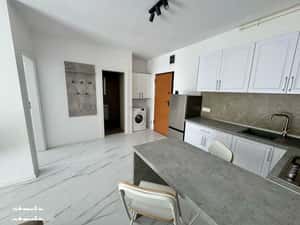 PROPRIETAR inchiriez ap 2 camere in Campeador City C. Torontalului — miniatura 3