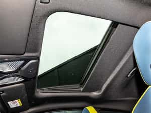 BMW M4 Sport Coupe - 2025 - 25.880 km - Verde — miniatura 7