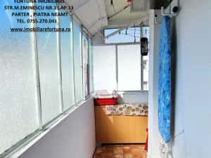 Apartament 4 camere decomandate, zona Petrodava — miniatura 7