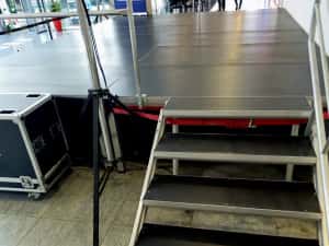 Podium pt scena de închiriat suprafata  20-80 mp — miniatura 2