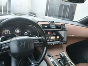 Vând DS7 Crossback, versiunea premium OPERA — miniatura 6