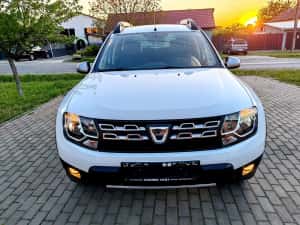 Dacia Duster 4×4 Facelift-2015- Prestige(Full) 115.000 Km Verificabili-1.5 Dci 110 Cai  Impecabila! — miniatura 4