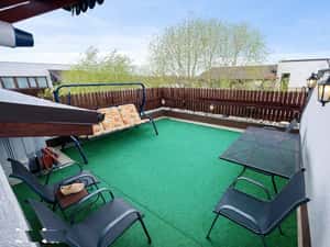 Apartament 3 camere spațios, terasă 25mp, loc de parcare, Str. Smârdan