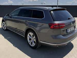 Volkswagen Passat Alltrack Automată 190 HP Diesel — miniatura 4