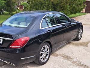 Mercedes C250, motor 2.0 benzina, 211 CP, negru — miniatura 5