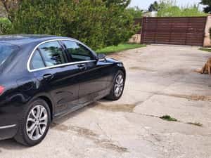 Mercedes C250, motor 2.0 benzina, 211 CP, negru — miniatura 7
