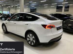 Tesla Model Y SUV Second-Hand 31.205 km — miniatura 5