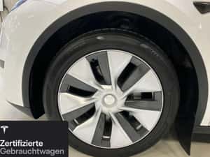 Tesla Model Y SUV Second-Hand 31.205 km — miniatura 7
