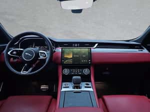 Jaguar F-Pace SUV 300 cp Diesel 2017 — miniatura 4