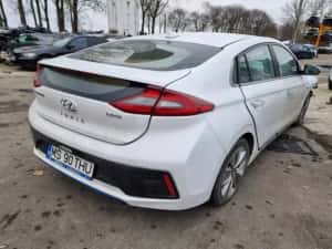 Broasca dreapta spate 81420-G2000 Hyundai Ioniq AE (2016 - 2020) — miniatura 9
