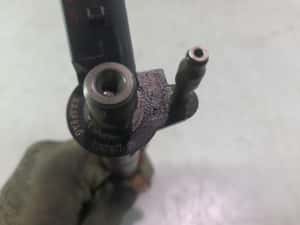 Injector 7797877-05  2.0 d N47D20O0 BMW Seria 1 E81/E82/E87/E88 (facelift) (2007 - 2012) — miniatura 2