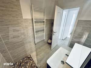 APARTAMENT 3 CAMERE DECOMANDAT IN ZONA DEOSEBITA CU VEDERE SPRE BULEVA — miniatura 4
