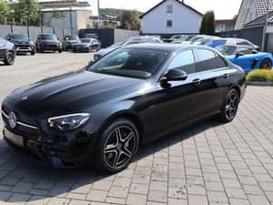 Mercedes-Benz E 300 Automată 306 HP Hibrid (D/E) — miniatura 5