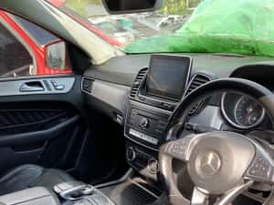 Interior din piele scaune față și banchete spate Mercedes GLE 2016 — miniatura 7