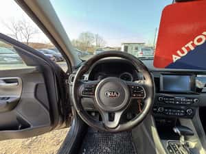 Kia Niro Plug-in Hybrid (PHEV) – Eficiență Maximă — miniatura 5