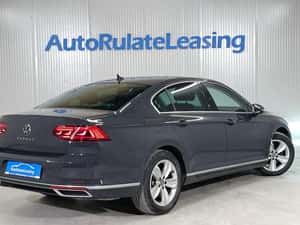 Volkswagen Passat 2021, 67.451 km, Benzină — miniatura 3