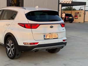 Kia Sportage 2.0 CRDi 184 AWD Gt line — miniatura 4