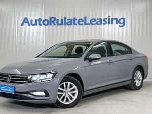 Volkswagen Passat 2022 - Vehicul Second-hand