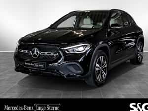 Mercedes-Benz GLA 200 Automată, 163 CP, Benzină