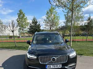 Vând Volvo XC90 Hibrid Plug-In 2018 — miniatura 7