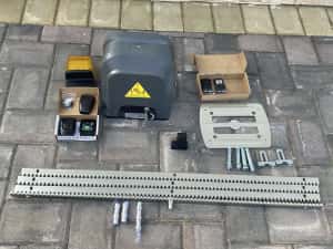 Motor 1200kg poarta autoportanta — miniatura 6