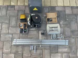Motor 1200kg poarta autoportanta — miniatura 9