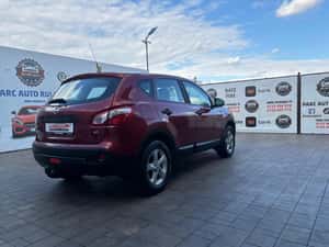 Nissan Qashqai 2013 - 6.300 EUR — miniatura 3