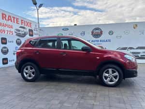 Nissan Qashqai 2013 - 6.300 EUR — miniatura 4
