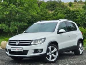Volkswagen Tiguan 4x4 ,Automat, Xenon , Panorama — miniatura 9