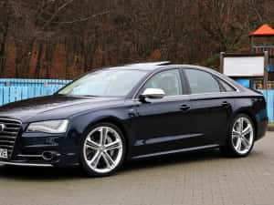 AUDI S8 / 911 CP / 1180 NM / Exlusive /V8 /4.0 TFSI /119.000 KM — miniatura 3