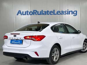 Ford Focus Berlină 2021, 125 cp, 11.990 EUR — miniatura 3