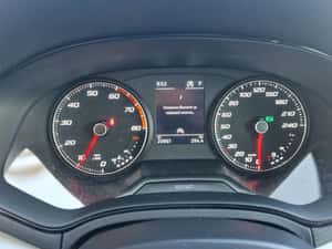 Seat Arona – SUV compact, an fabricație 2023 — miniatura 4