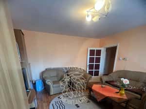 Apartament decomandat 4 camere 85 mp-balcon-etaj 3-parcare-Zona Lama