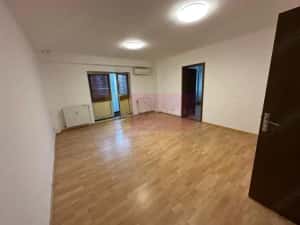 Vanzare apartament 3 camere-Rond Alba Iulia cu Centrala Termica — miniatura 4