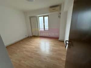 Vanzare apartament 3 camere-Rond Alba Iulia cu Centrala Termica — miniatura 5