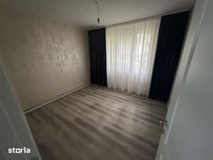 3CD , 72 mp , Alexandru la bulevard , liber , credit — miniatura 4