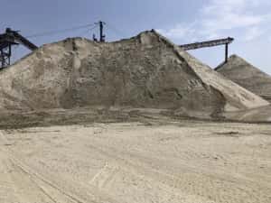 Nisip piatra pamant vegetal — miniatura 6