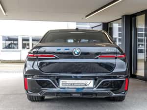 BMW 740 Berlină Diesel 286 cp, 18.810 km, 2025 — miniatura 4